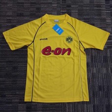  2001-2002 Borussia Dortmund Champions League Retro Jersey